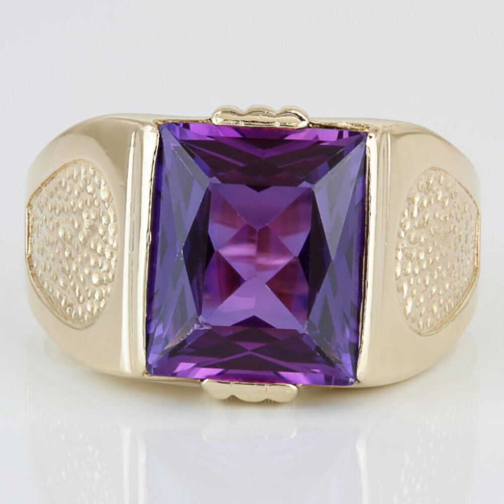 Vintage Men's 10KYG Purple Lab-Created Sapphire Cocktail/ Statement Ring